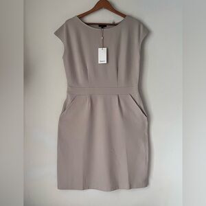 NWT Quince Ultra-Stretch Ponte Cap Sleeve Dress in Ecru Sz Large